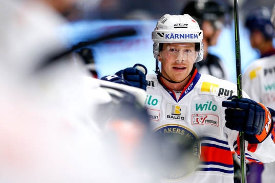 Växjös Joakim Hillding jublar