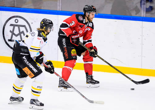 Piteås Sebastian Harila med pucken