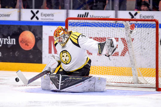 Brynäs målvakt Felix Sandström