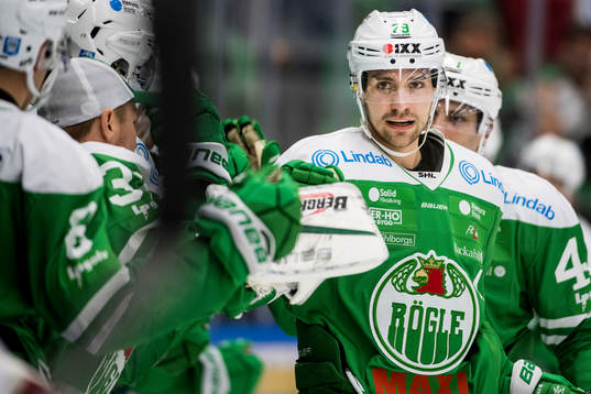 Rögles Ludvig Rensfeldt jublar