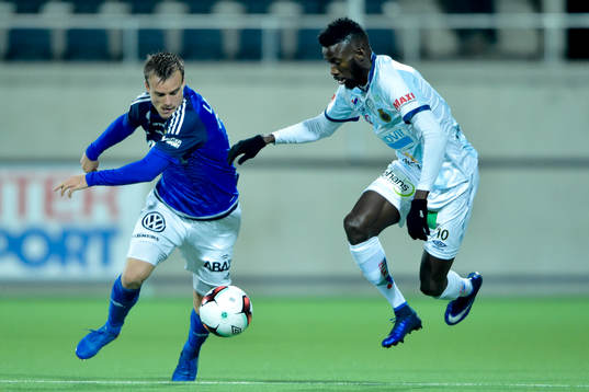 Sundsvalls Smajl Suljevic och Gefles Dioh Williams