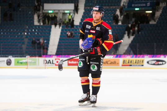 Djurgårdens Linus Hultström deppar