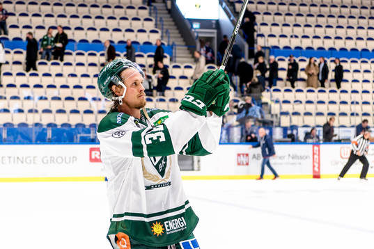 Färjestads Magnus Nygren jublar