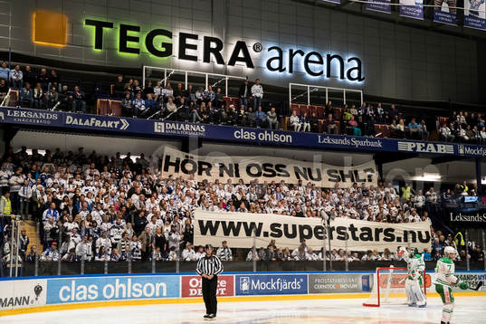 TIFO innan ishockeymatchen i SHL mellan Leksand och Rögle