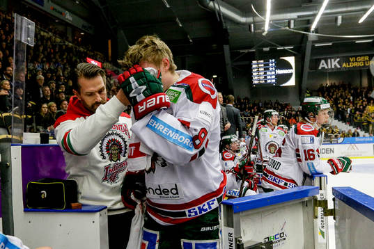 Frölundas John Nyberg skadade sig