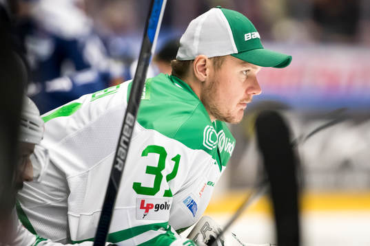 Rögles målvakt Lars Volden i ishockeymatchen i SHL mellan