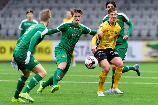 Elfsborgs Simon Olsson och Hammarbys Adam Brodin
