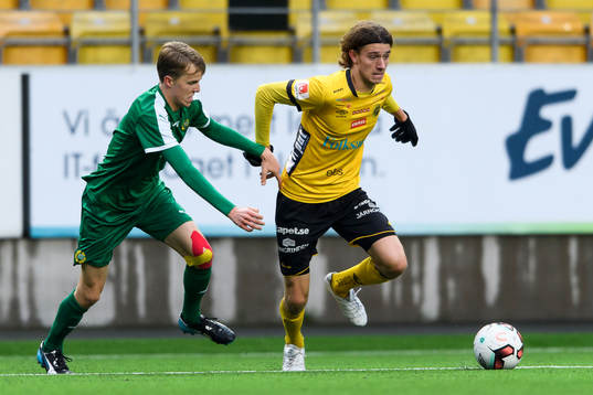 Elfsborgs Christopher Mc Vey och Hammarbys David Alm