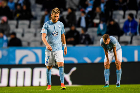 Malmö FFs Rasmus Bengtsson deppar