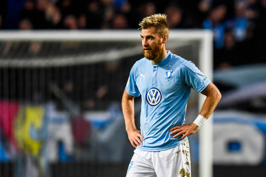 Malmö FFs Rasmus Bengtsson deppar
