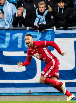 Östersunds Saman Ghoddos jublar