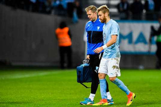 Malmö FFs Rasmus Bengtsson deppar