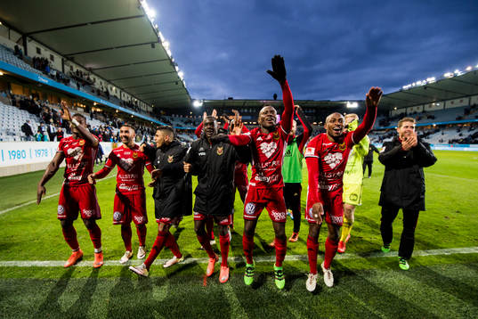 Östersunds spelare jublar