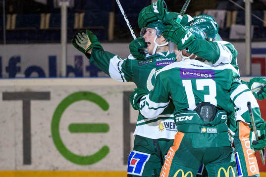 Färjestads Ole-Kristian Tollefsen jublar