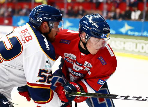 Djurgårdens Daniel Brodin och Linköpings Eddie Larsson