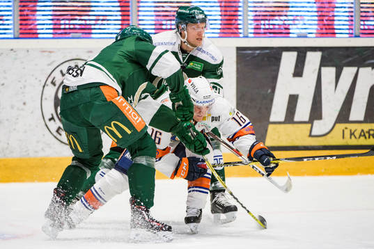 Färjestads Johan Ryno och Växjös Geoff Platt
