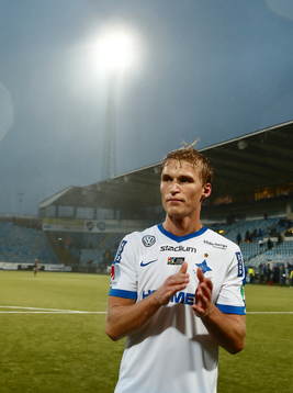 Norrköpings Sebastian Andersson jublar