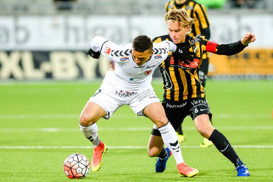 Kalmars Ismael Silva Lima och Häckens Rasmus Schuller