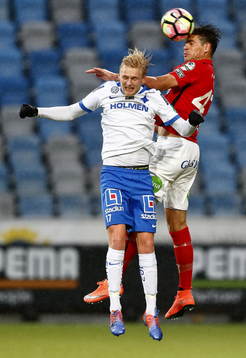 Norrköpings Karl Holmberg och Falkenbergs Zlatan Krizanovic