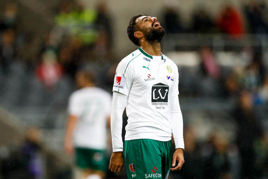 Hammarbys Imad Khalili reagerar
