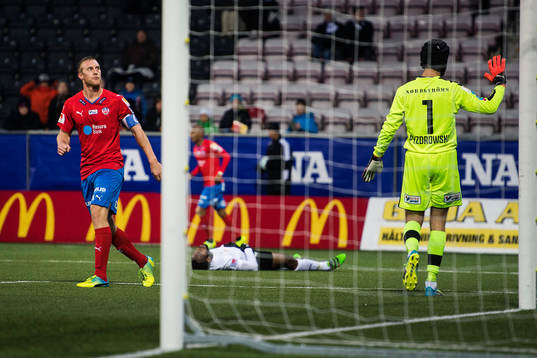 Helsingborgs Peter Larsson deppar