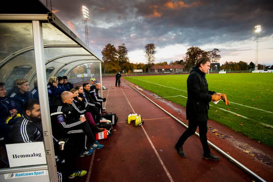 Ängelholms tränare Christian Järdler