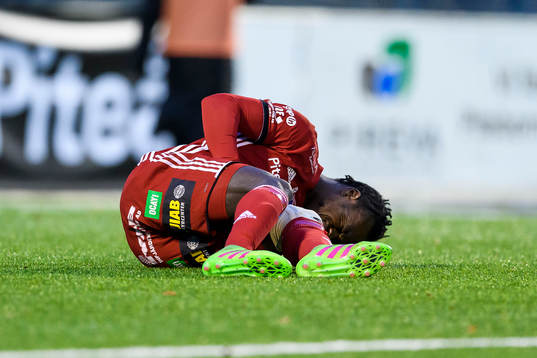 s Tetteh Komey har ont