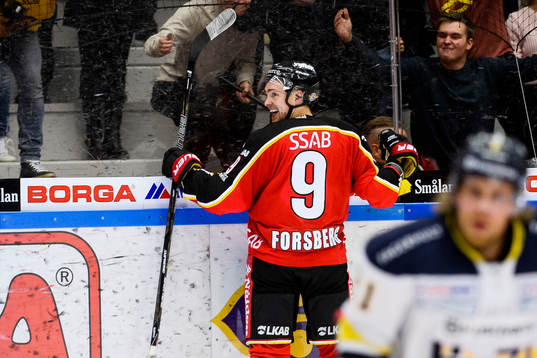Luleås Johan Forsberg jublar