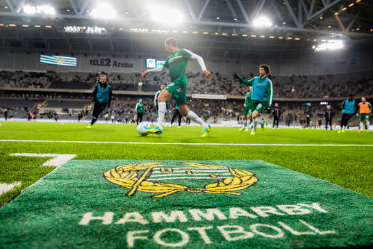 Hammarbys spelare värmer upp