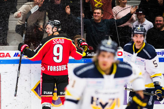 Luleås Johan Forsberg jublar