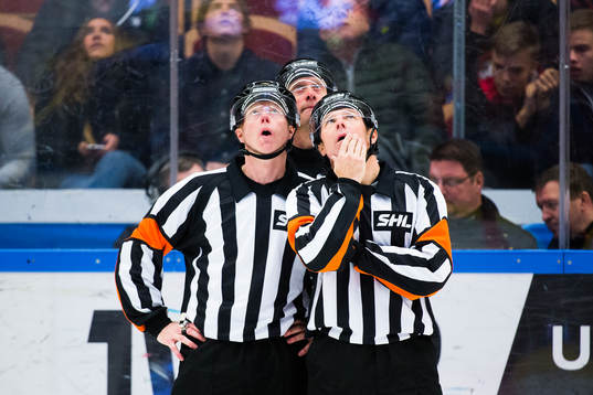 Domarna Wolmer Edqvist och Pehr Claesson