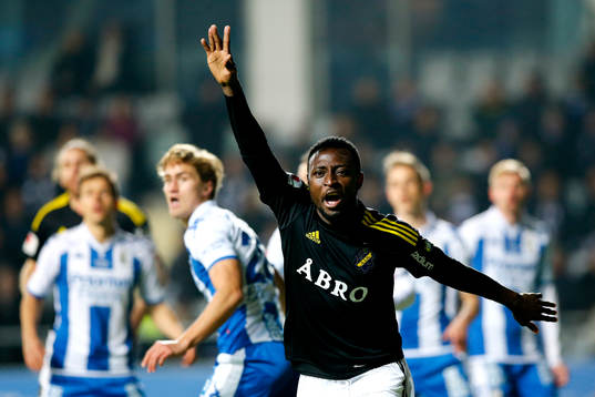 s Chinedu Ogbuke Obasi reagerar