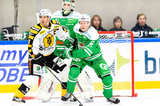 Skellefteås Jimmie Ericsson och Rögles Jesper Williamsson