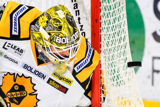 Skellefteås målvakt Gustaf Lindvall