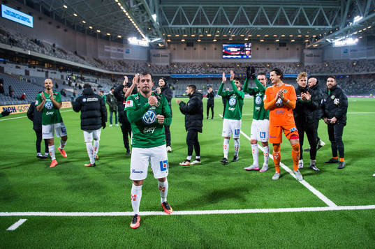 Jönköpings spelare med Fredric Fendrich längst fram