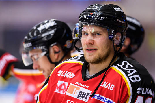 Luleås Ilari Melart på uppvärmning