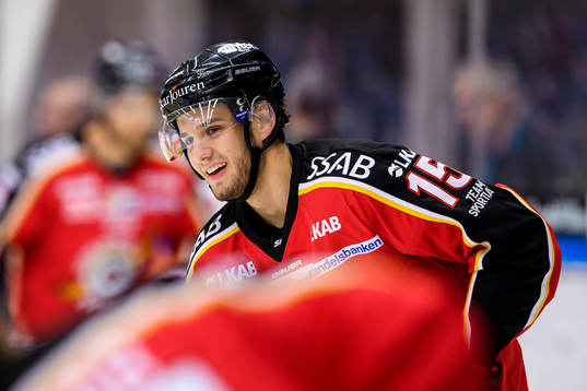 Luleås Christian Jaros på uppvärmning