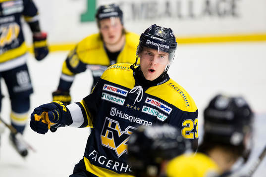 s Lias Andersson jublar
