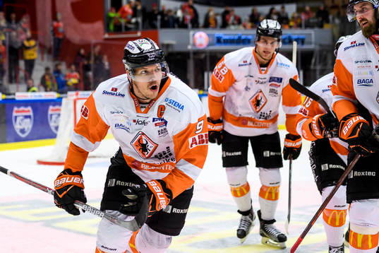 Karlskronas Morten Madsen jublar