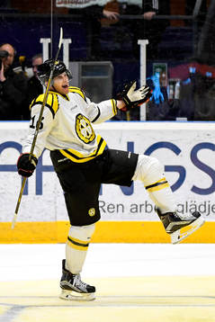 Brynäs Daniel Paille jublar