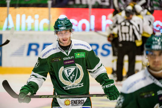 Färjestads Linus Persson deppar