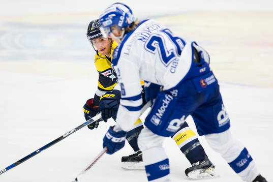 s Dylan Reese mot Leksands Patrik Norén