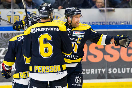 s Martin Thörnberg (h) jublar