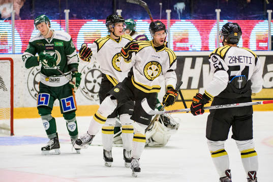 Brynäs Jesper Jensen jublar