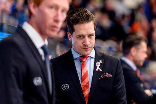 Växjös tränare Sam Hallam