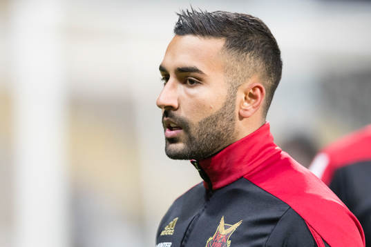 Östersunds Saman Ghoddos värmer upp