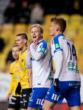 Norrköpings Karl Holmberg och Eric Smith deppar