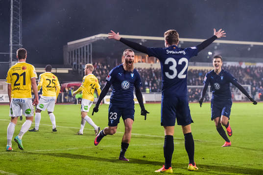 Malmö FFs Jo Inge Berget , Mattias Svanberg och Alexander
