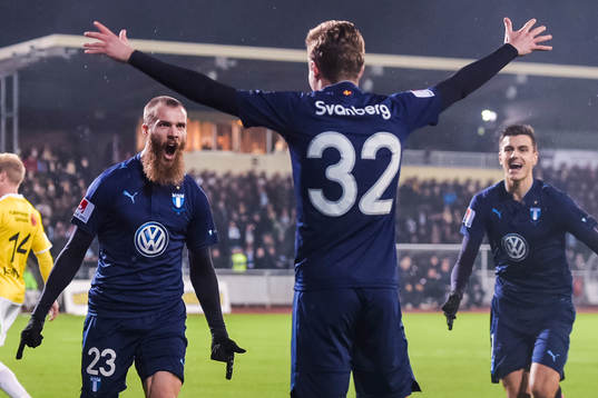 Malmö FFs Jo Inge Berget , Mattias Svanberg och Alexander
