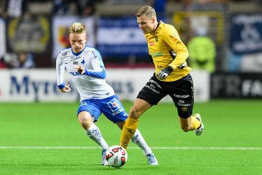 Elfsborgs Viktor Claesson och Norrköpings Nicklas Bärkroth